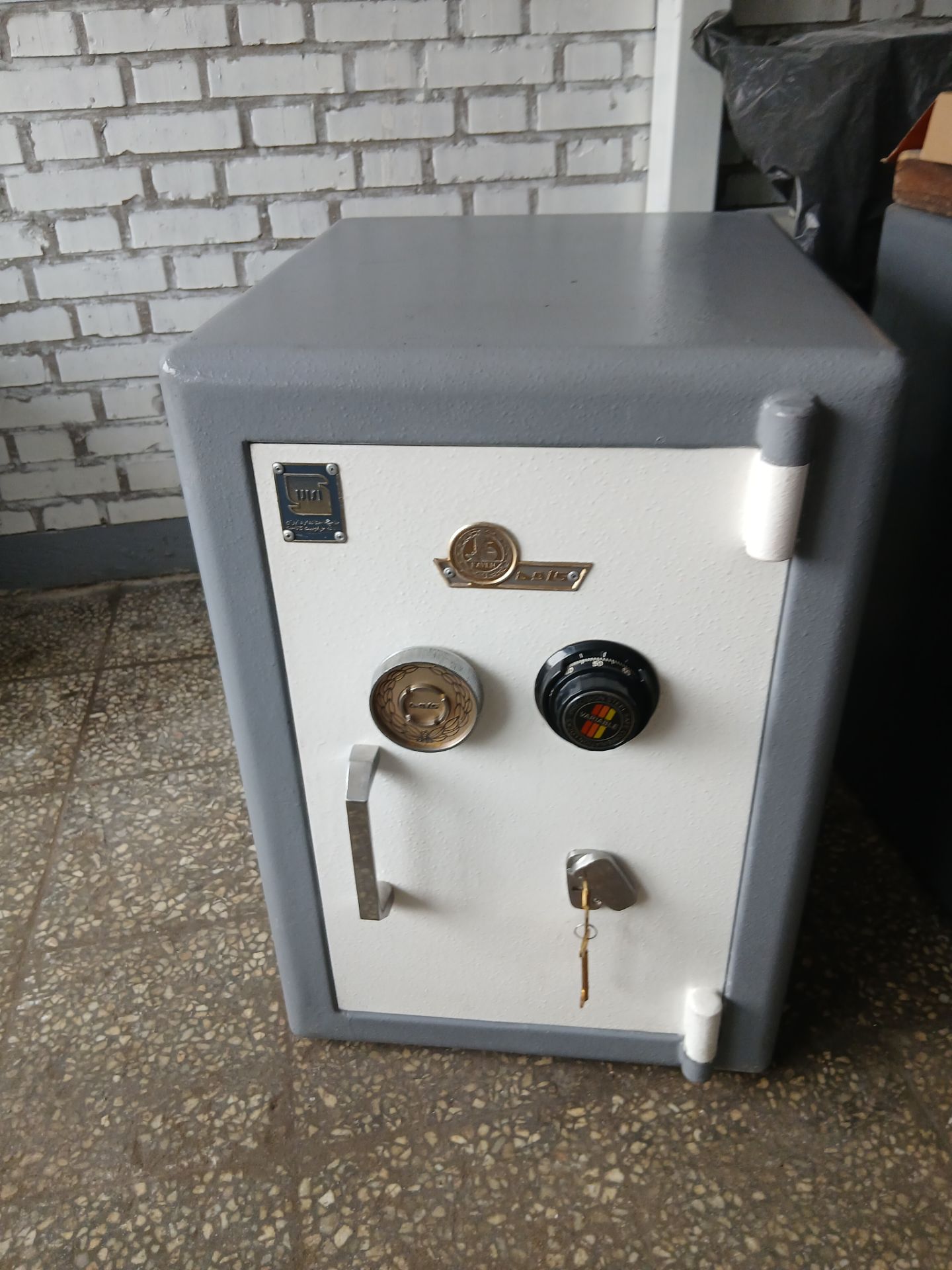 گاوصندوق کاوه اصلی